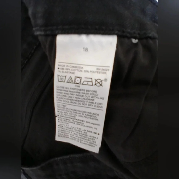 Old Navy black high rise skinny jeans women's size 18 - Picture 4 of 8